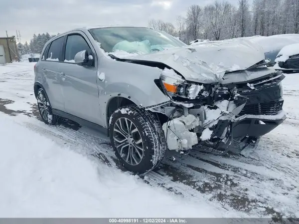 JA4AR3AU5KU028010 2019 MITSUBISHI OUTLANDER - Image 1