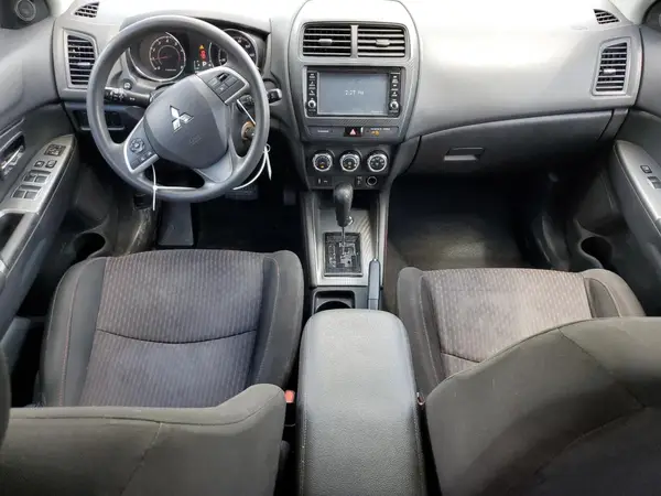 JA4AR3AU5KU030095 2019 MITSUBISHI OUTLANDER - Image 8