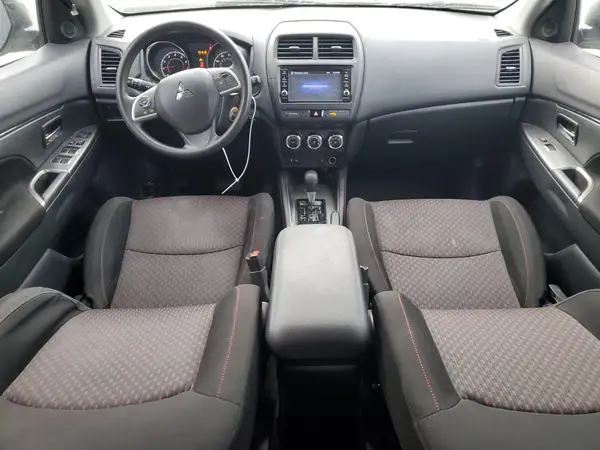 JA4AR3AU5KU033532 2019 MITSUBISHI OUTLANDER - Image 8