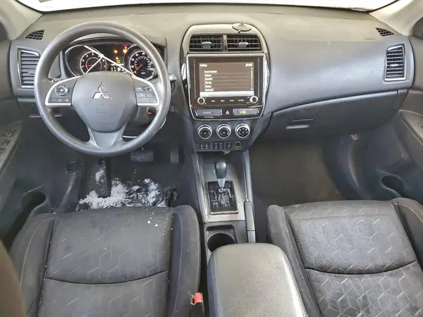 JA4AR3AU5LU008163 2020 MITSUBISHI OUTLANDER - Image 8