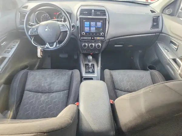 JA4AR3AU5LU010396 2020 MITSUBISHI OUTLANDER - Image 8
