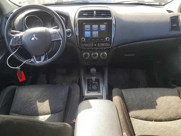 JA4AR3AU5LU014898 2020 MITSUBISHI OUTLANDER - Image 8