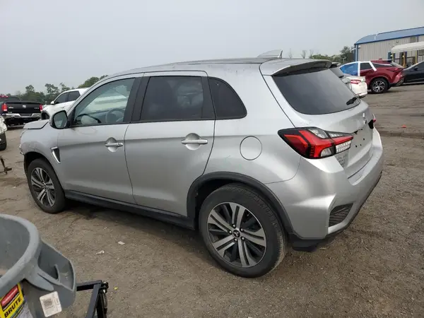 JA4AR3AU5LU016568 2020 MITSUBISHI OUTLANDER - Image 2