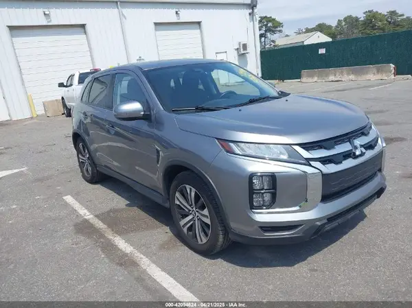 JA4AR3AU5LU016702 2020 MITSUBISHI OUTLANDER - Image 1