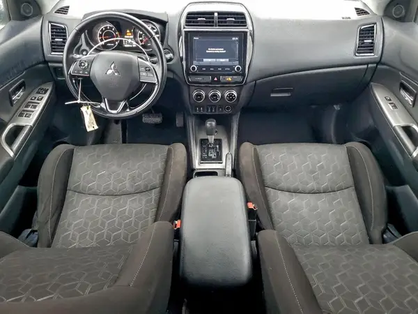 JA4AR3AU5LU020927 2020 MITSUBISHI OUTLANDER - Image 8