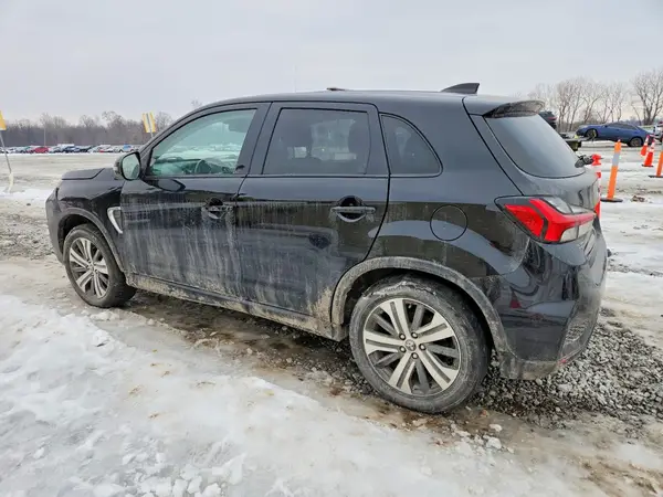 JA4AR3AU5LU021253 2020 MITSUBISHI OUTLANDER - Image 2