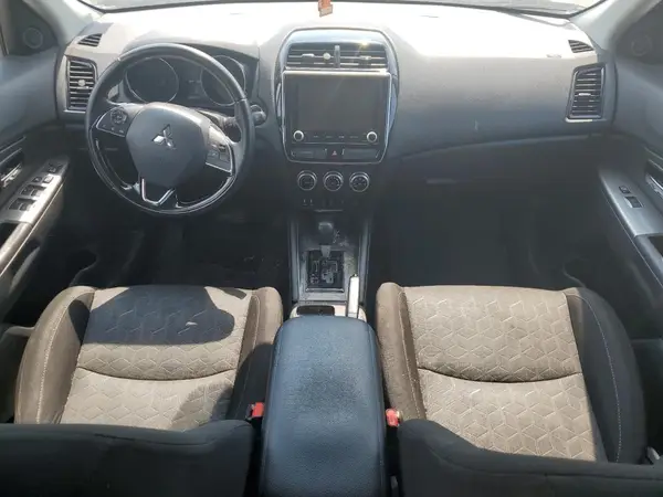 JA4AR3AU5LU024296 2020 MITSUBISHI OUTLANDER - Image 8