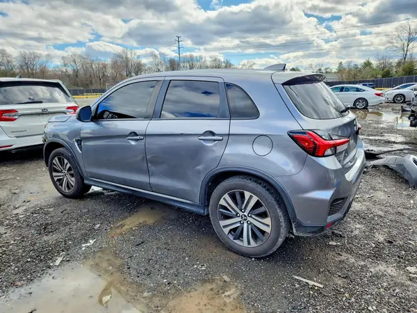 JA4AR3AU5LU029191 2020 MITSUBISHI OUTLANDER - Image 2