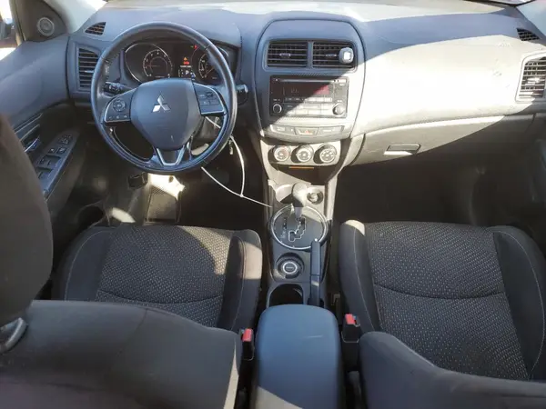 JA4AR3AU6GZ047210 2016 MITSUBISHI OUTLANDER - Image 8
