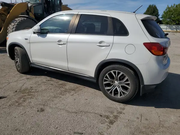 JA4AR3AU6GZ062693 2016 MITSUBISHI OUTLANDER - Image 2