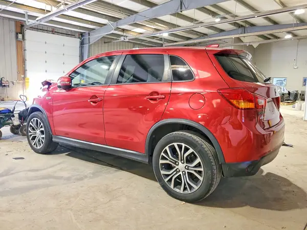 JA4AR3AU6HZ011440 2017 MITSUBISHI OUTLANDER - Image 2