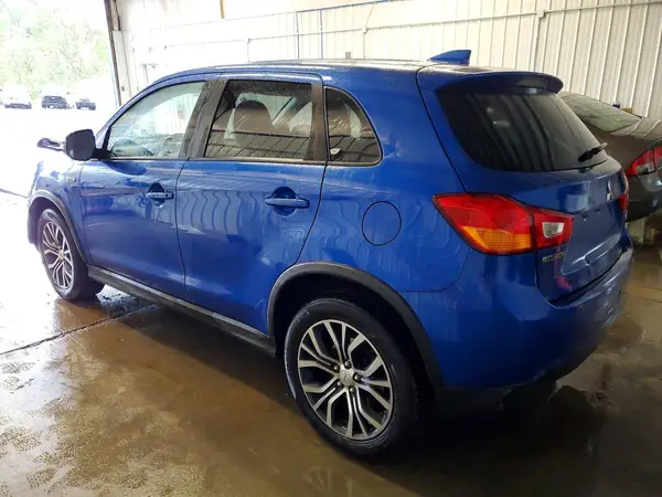 JA4AR3AU6HZ022342 2017 MITSUBISHI OUTLANDER - Image 2