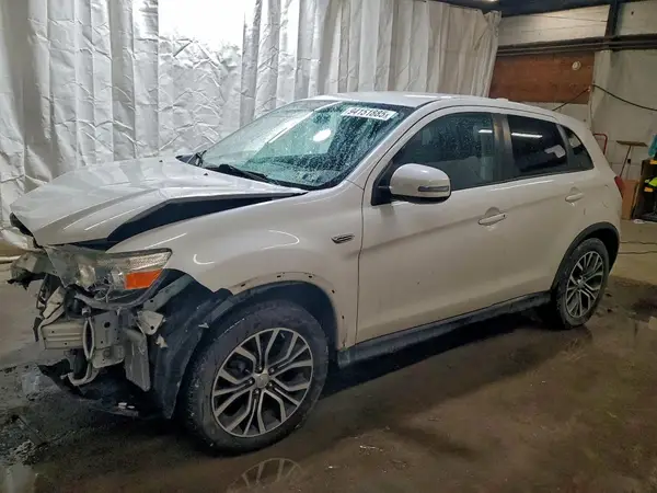 JA4AR3AU6HZ031560 2017 MITSUBISHI OUTLANDER - Image 1