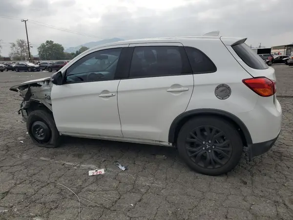 JA4AR3AU6HZ042784 2017 MITSUBISHI OUTLANDER - Image 2