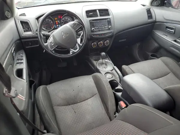 JA4AR3AU6HZ060749 2017 MITSUBISHI OUTLANDER - Image 8