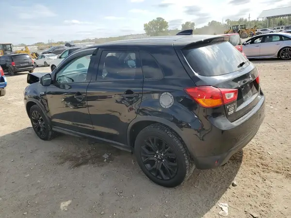 JA4AR3AU6HZ069631 2017 MITSUBISHI OUTLANDER - Image 2