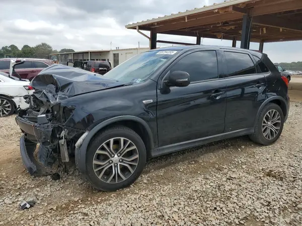 JA4AR3AU6JZ005109 2018 MITSUBISHI OUTLANDER - Image 1