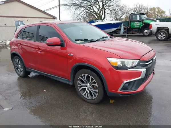 JA4AR3AU6JZ005398 2018 MITSUBISHI OUTLANDER - Image 1