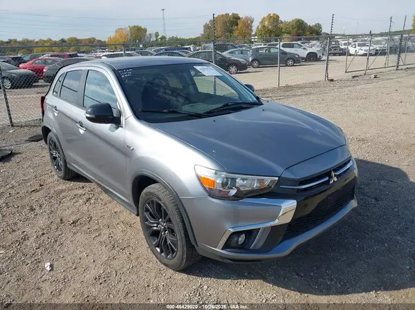 JA4AR3AU6JZ029362 2018 MITSUBISHI OUTLANDER - Image 1