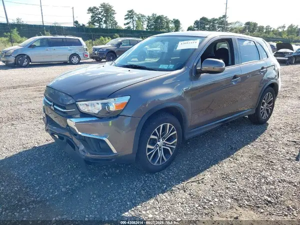 JA4AR3AU6KU009062 2019 MITSUBISHI OUTLANDER - Image 2