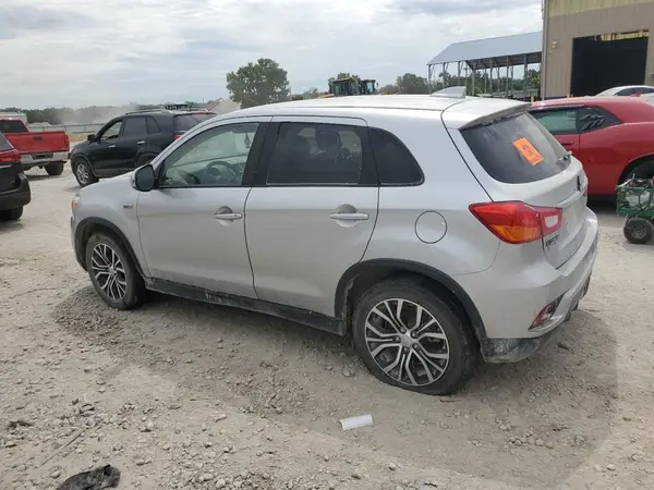 JA4AR3AU6KU011524 2019 MITSUBISHI OUTLANDER - Image 2