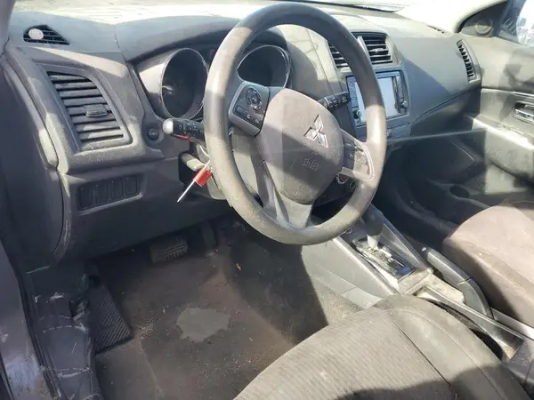 JA4AR3AU6KU012043 2019 MITSUBISHI OUTLANDER - Image 8