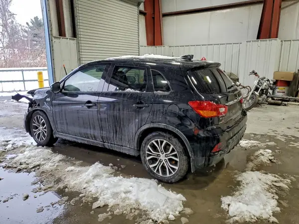 JA4AR3AU6KU014987 2019 MITSUBISHI OUTLANDER - Image 2
