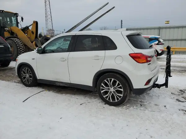 JA4AR3AU6KU020644 2019 MITSUBISHI OUTLANDER - Image 2