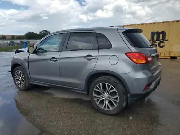 JA4AR3AU6KU023964 2019 MITSUBISHI OUTLANDER - Image 2