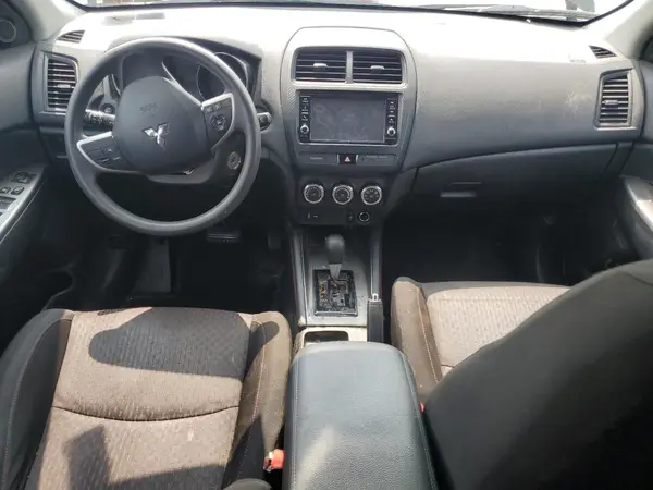 JA4AR3AU6KU031434 2019 MITSUBISHI OUTLANDER - Image 8