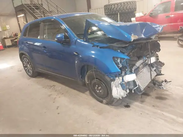 JA4AR3AU6KU033202 2019 MITSUBISHI OUTLANDER - Image 1