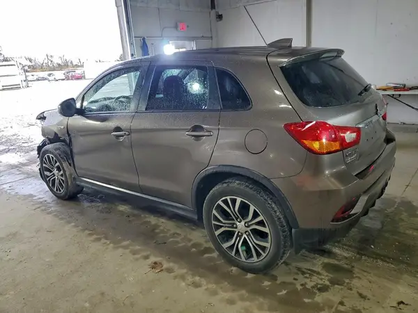 JA4AR3AU6KU034253 2019 MITSUBISHI OUTLANDER - Image 2