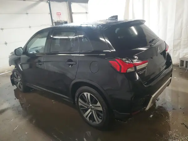 JA4AR3AU6LU003148 2020 MITSUBISHI OUTLANDER - Image 2