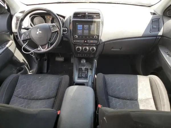 JA4AR3AU6LU003845 2020 MITSUBISHI OUTLANDER - Image 8