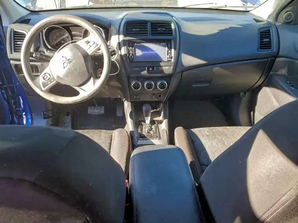JA4AR3AU6LU005742 2020 MITSUBISHI OUTLANDER - Image 8