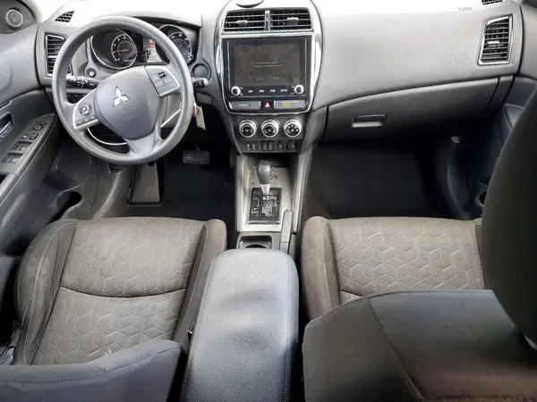 JA4AR3AU6LU022976 2020 MITSUBISHI OUTLANDER - Image 8