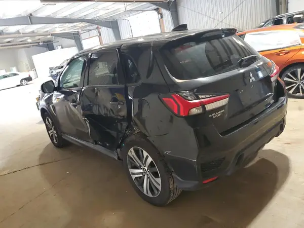 JA4AR3AU6LU028521 2020 MITSUBISHI OUTLANDER - Image 2