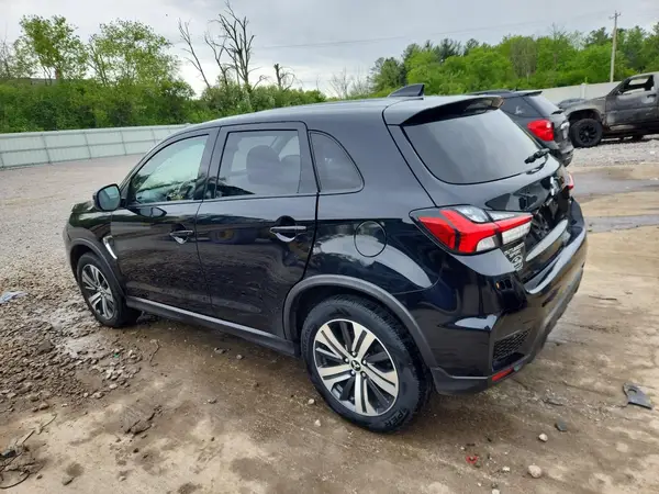 JA4AR3AU6LU031239 2020 MITSUBISHI OUTLANDER - Image 2