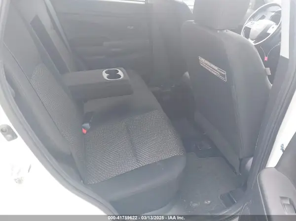 JA4AR3AU7GZ055333 2016 MITSUBISHI OUTLANDER - Image 8