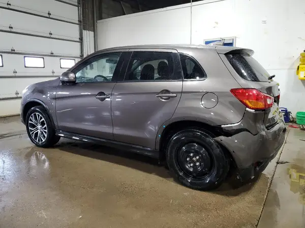 JA4AR3AU7HZ033866 2017 MITSUBISHI OUTLANDER - Image 2