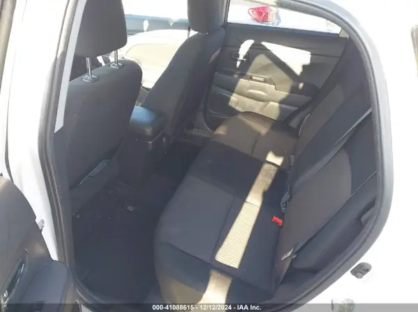 JA4AR3AU7JU003513 2018 MITSUBISHI OUTLANDER - Image 8