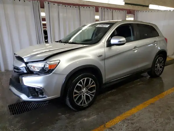 JA4AR3AU7JU006220 2018 MITSUBISHI OUTLANDER - Image 1