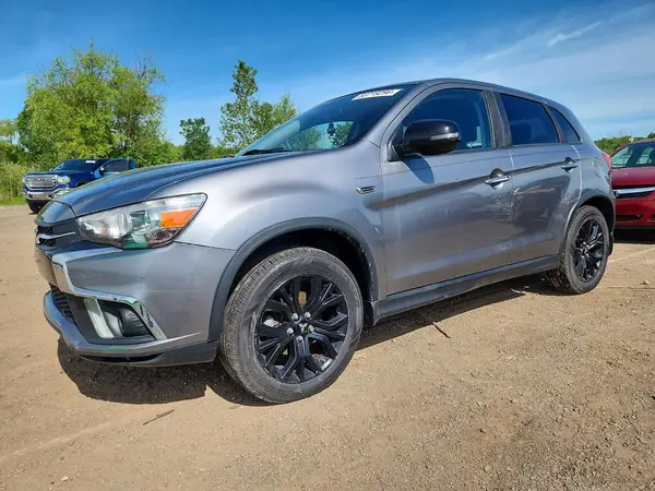 JA4AR3AU7JU009053 2018 MITSUBISHI OUTLANDER - Image 1