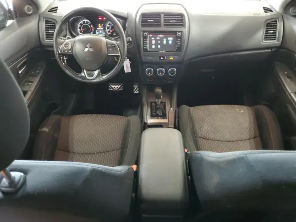 JA4AR3AU7JU015547 2018 MITSUBISHI OUTLANDER - Image 8