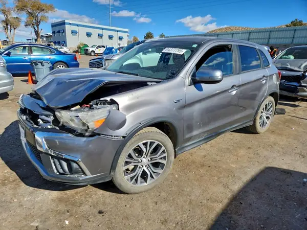 JA4AR3AU7JU018044 2018 MITSUBISHI OUTLANDER - Image 1