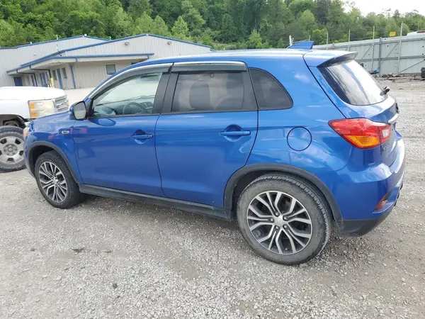 JA4AR3AU7JU024443 2018 MITSUBISHI OUTLANDER - Image 2