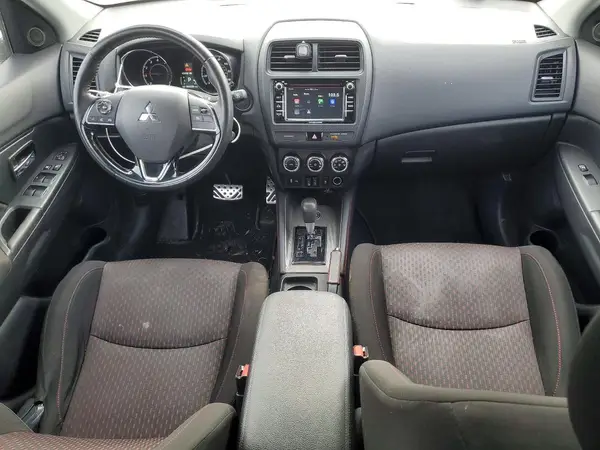 JA4AR3AU7JZ021156 2018 MITSUBISHI OUTLANDER - Image 8