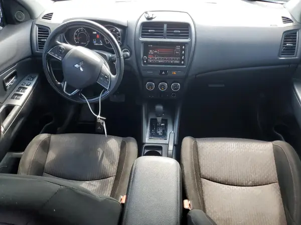 JA4AR3AU7KU006218 2019 MITSUBISHI OUTLANDER - Image 8