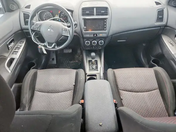 JA4AR3AU7KU011063 2019 MITSUBISHI OUTLANDER - Image 8