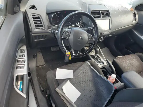 JA4AR3AU7KU012682 2019 MITSUBISHI OUTLANDER - Image 8